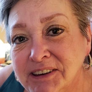 Meet your Posher, Joanne